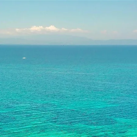 Blue Stone Thassos 3 Bedrooms 8 Guests